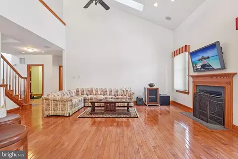 Living - 2 Kyle Ct, Mount Laurel, NJ 08054 photo 4 of 8