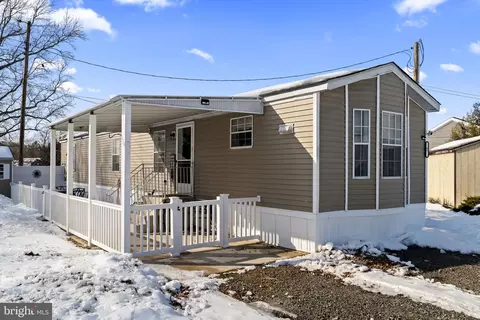 67 Indian Ann Trl, Shamong, NJ 08088