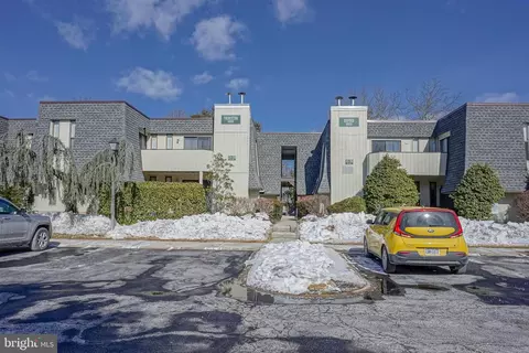25 S Church Rd #128, Maple Shade, NJ 08052