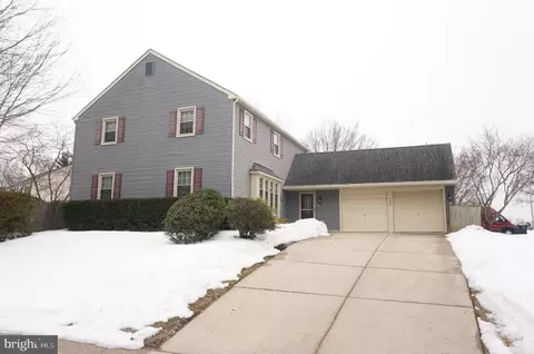 123 Shelly Ln, Delran, NJ 08075