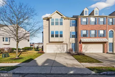 109 Helen Dr, Cinnaminson, NJ 08077