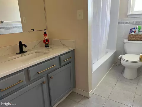 Bath - 100 Eaves Mill Rd, Medford, NJ 08055 photo 1 of 3