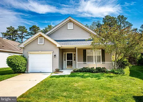 23 Dutchess Ct, Southampton, NJ 08088