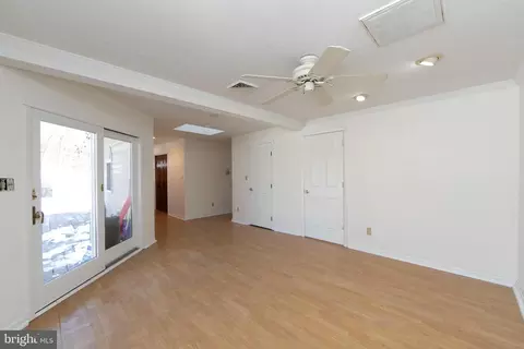 Living - 22 Richter Rd, Tabernacle, NJ 08088 photo 4 of 9