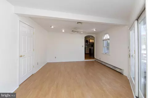 Living - 22 Richter Rd, Tabernacle, NJ 08088 photo 6 of 9