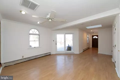 Living - 22 Richter Rd, Tabernacle, NJ 08088 photo 5 of 9