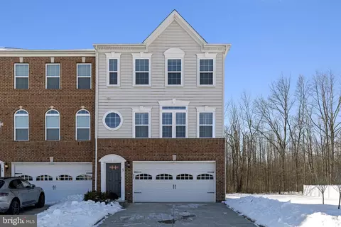87 Isabelle Ct, Marlton, NJ 08053