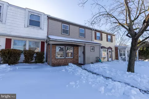 5 Farragut, Willingboro, NJ 08046