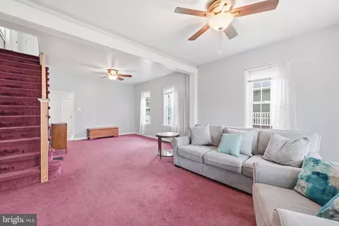 Living - 331 Taylor St, Riverside, NJ 08075 photo 2 of 2