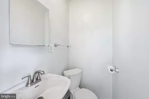 Entry Way - 331 Taylor St, Riverside, NJ 08075 photo 3 of 3