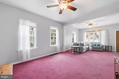 Living - 331 Taylor St, Riverside, NJ 08075 photo 1 of 2