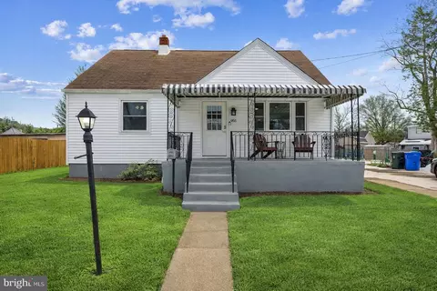 955 Easter Rd, Burlington, NJ 08016