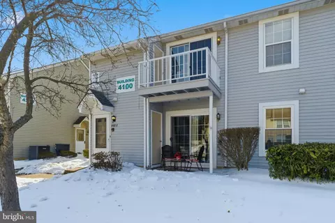 4102 B Adelaide Dr, Mount Laurel, NJ 08054
