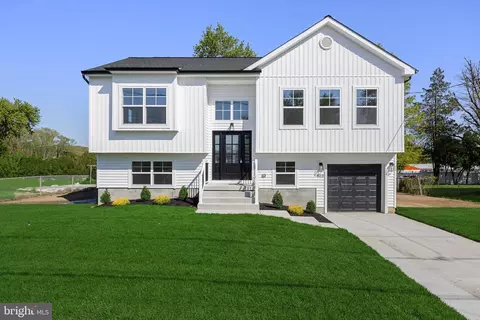 503 Pennington Dr, Westampton, NJ 08060