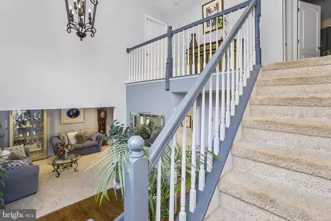 Entry Way - 5 Laurel Tree Dr, Westampton, NJ 08060 photo 3 of 6