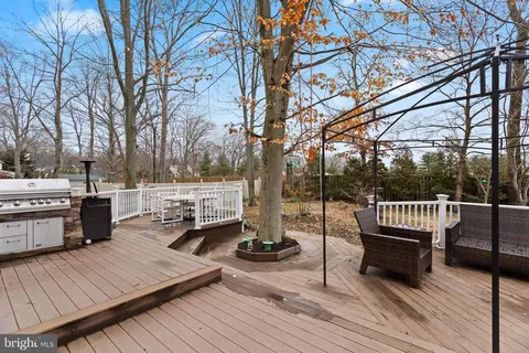 Exterior - 5 Laurel Tree Dr, Westampton, NJ 08060 photo 5 of 7