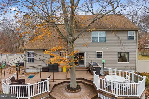 Exterior - 5 Laurel Tree Dr, Westampton, NJ 08060 photo 3 of 7