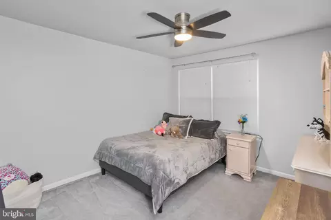Bedroom - 5 Laurel Tree Dr, Westampton, NJ 08060 photo 3 of 3
