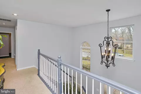 Entry Way - 5 Laurel Tree Dr, Westampton, NJ 08060 photo 6 of 6