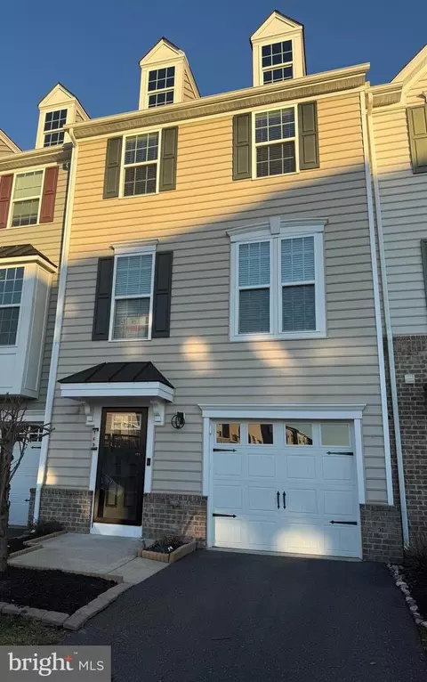 169 Star Dr, Mount Holly, NJ 08060