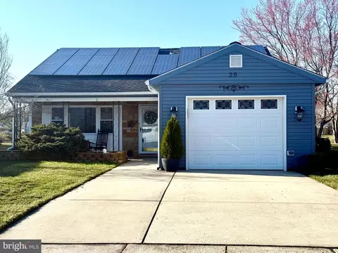 29 Marlborough Dr, Southampton, NJ 08088