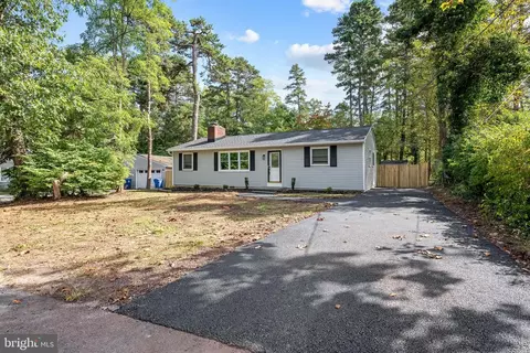 23 Lenape Trl, Medford Lakes, NJ 08055