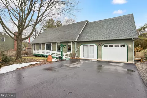719 Marne Hwy, Hainesport, NJ 08036