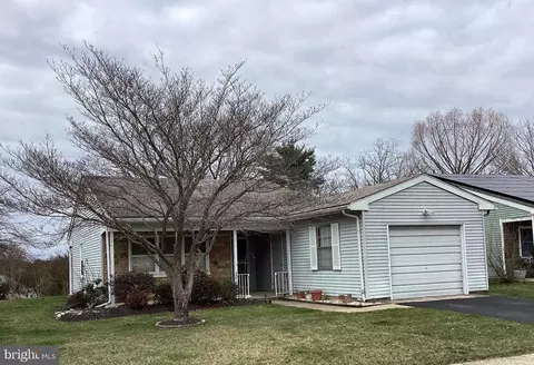 43 Kingston Way, Southampton, NJ 08088