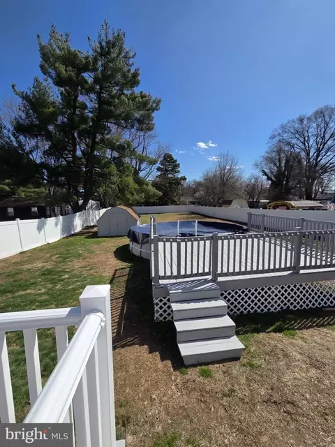 Exterior - 48 5th Ave, Maple Shade, NJ 08052 photo 9 of 9