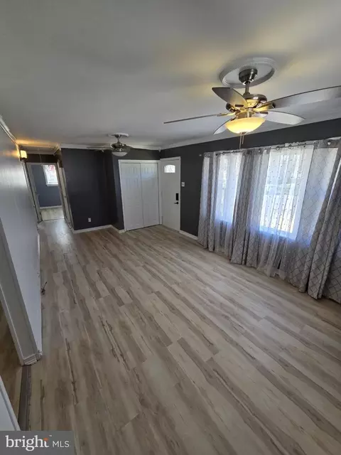 Entry Way - 48 5th Ave, Maple Shade, NJ 08052 photo 1 of 4