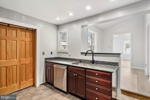 Kitchen - 2 Bedford Ct, Mount Holly, NJ 08060 photo 1 of 2