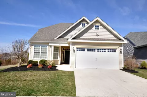 65 Binsted Dr, Medford, NJ 08055