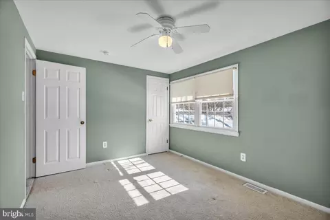 517 Perry Dr, Mount Laurel, NJ 08054 photo 23