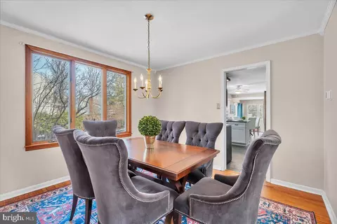 517 Perry Dr, Mount Laurel, NJ 08054 photo 5