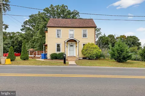 1115 Bridgeboro Rd, Beverly, NJ 08010