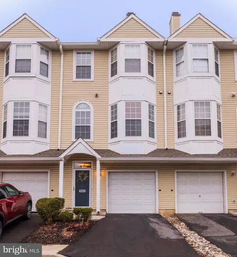 7503 Juniper Ln, Palmyra, NJ 08065