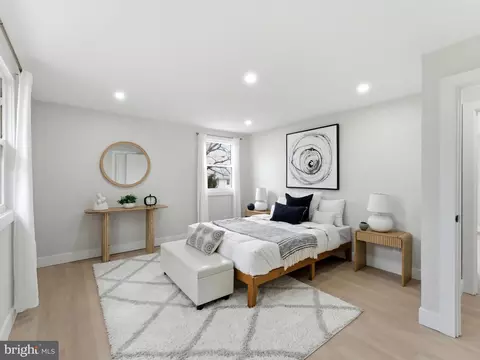 Bedroom - 421 Lee Ave, Beverly, NJ 08010 photo 1 of 7