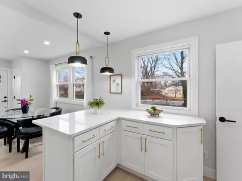 Kitchen - 421 Lee Ave, Beverly, NJ 08010 photo 4 of 4