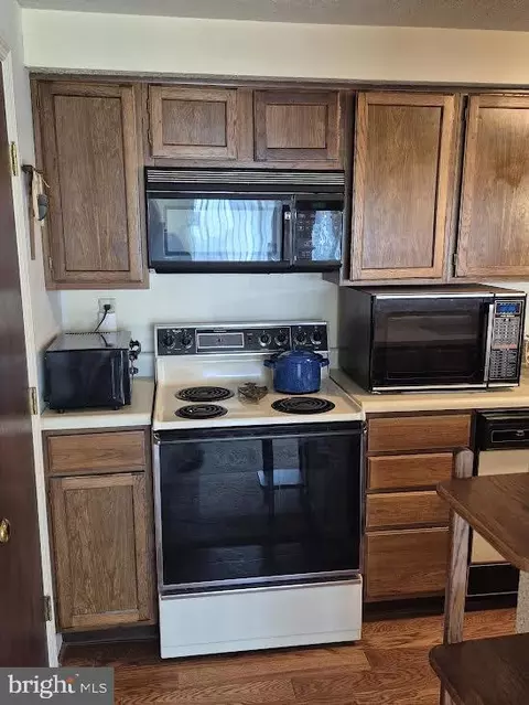 Kitchen - 3 Cranberry Ct, Marlton, NJ 08053 photo 5 of 5