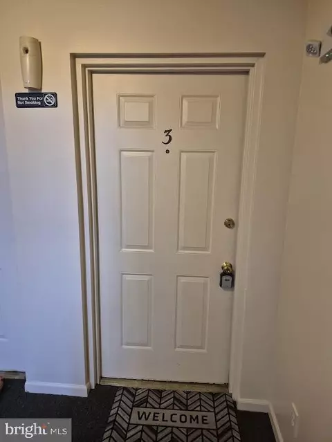 Entry Way - 3 Cranberry Ct, Marlton, NJ 08053 photo 1 of 2