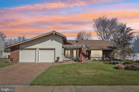 76 Kent Ave, Marlton, NJ 08053