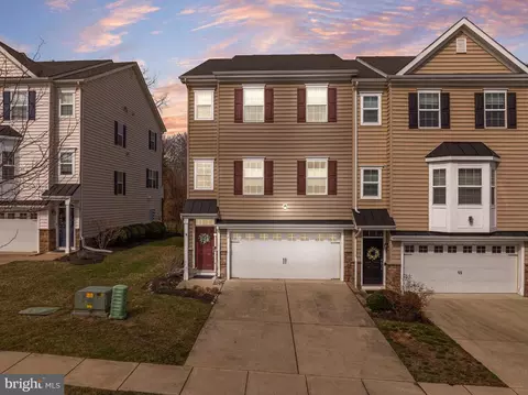 9 Lani Ln, Marlton, NJ 08053
