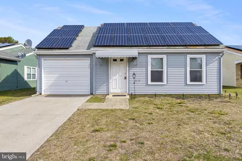 224 Huntington Dr, Southampton, NJ 08088