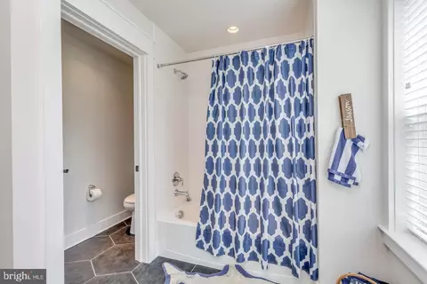 Bath - 305 Margot Ln, Tabernacle, NJ 08088 photo 6 of 6