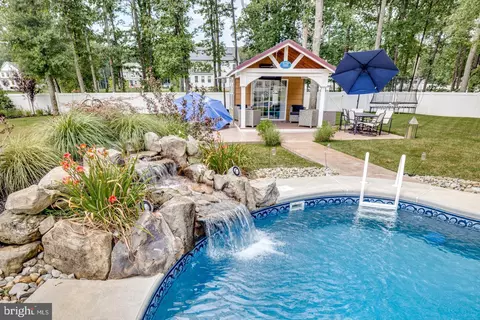 Exterior - 305 Margot Ln, Tabernacle, NJ 08088 photo 7 of 13