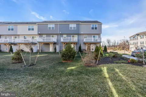 Exterior - 1 L Wendowski St, Beverly, NJ 08010 photo 8 of 10
