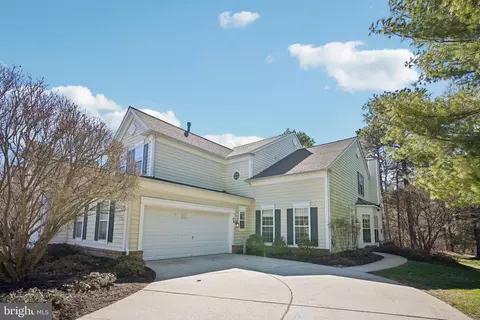 48 Wrentham Dr, Medford, NJ 08055