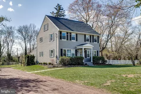 53 Waln Rd, Chesterfield, NJ 08515