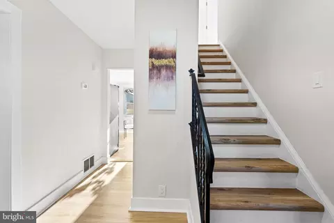 Entry Way - 720 Harrison St, Riverside, NJ 08075 photo 8 of 8