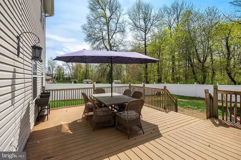 Exterior - 202 Union St, Bordentown, NJ 08505 photo 5 of 7